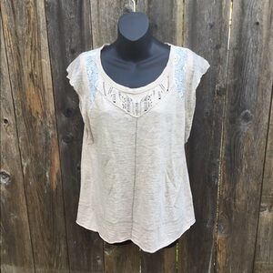 Banana Republic tan and white light knit blouse